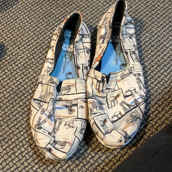Toms X Star Wars Flats W8.5 - Picture 1 of 2